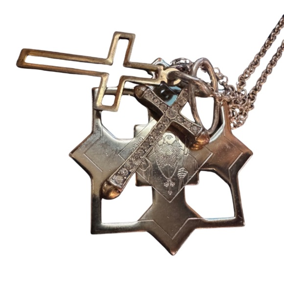 JULI IS LIVE 💋 ANNOUNCEMENT 9 PM - Picture 7 of 7